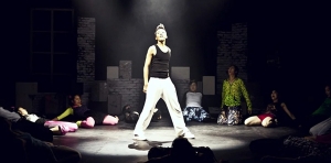 CONTRATO DE REPRESENTACI&Oacute;N ESC&Eacute;NICA